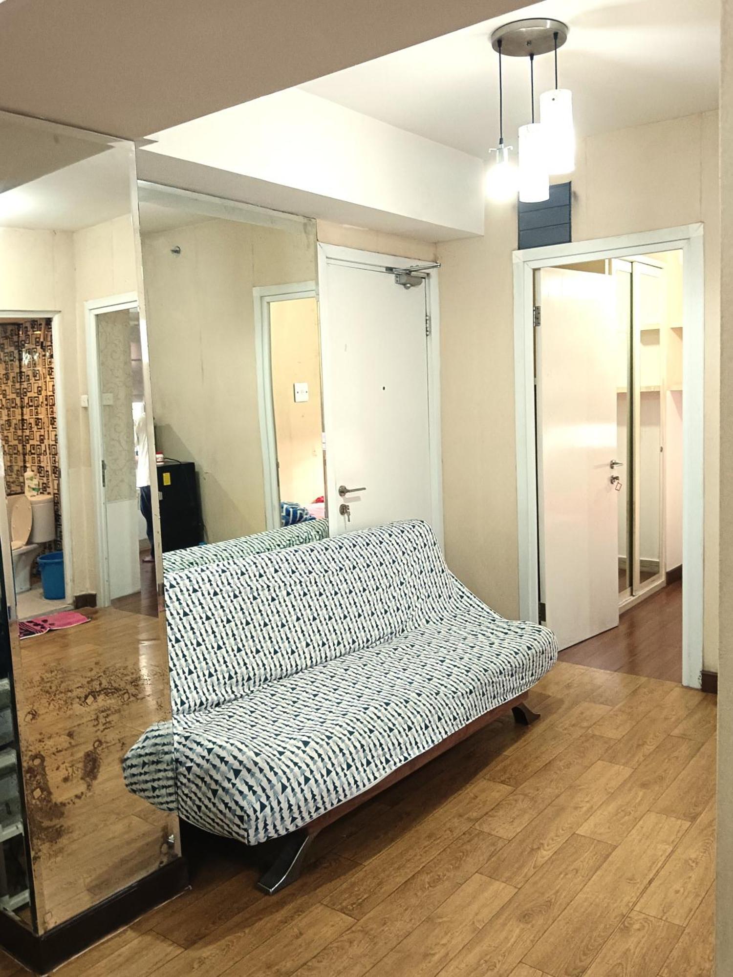 Family Connecting 4 Bedroom Apartemen *