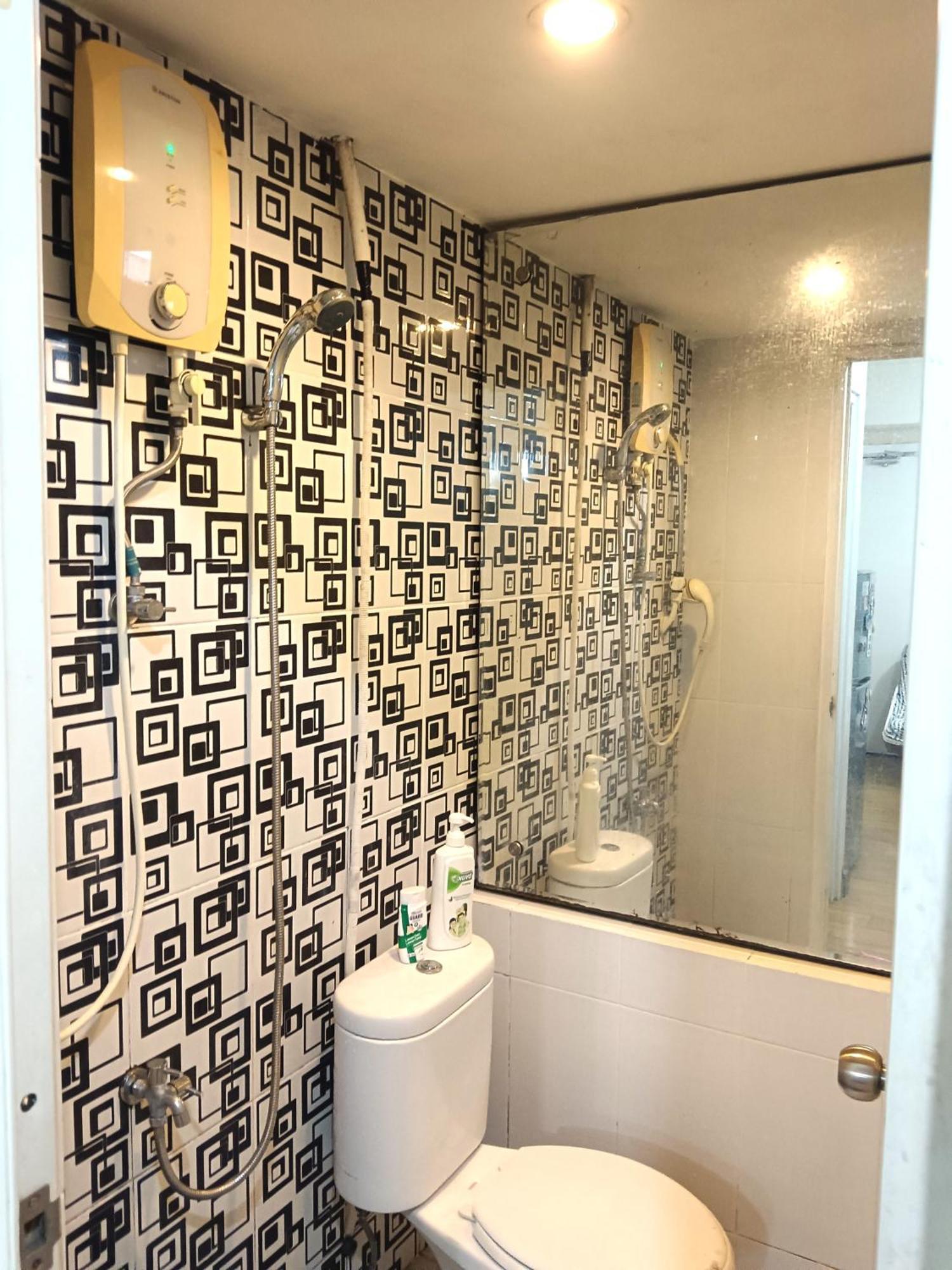 Family Connecting 4 Bedroom Apartemen *